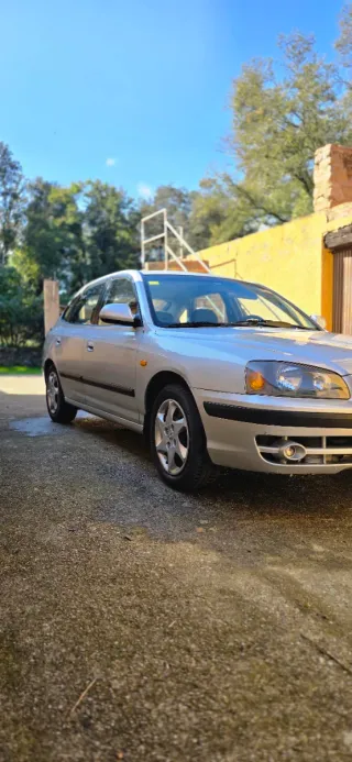 hyundai elantra  elantra  2004
