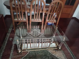 Mesa de centro cristal y metal dorado