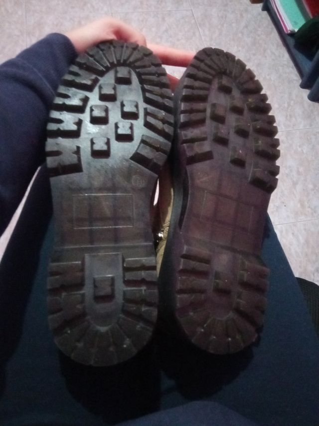 Botas militares marrones de Calzados Elche