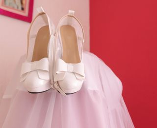 Zapatos de Novia Blancos con Lazo