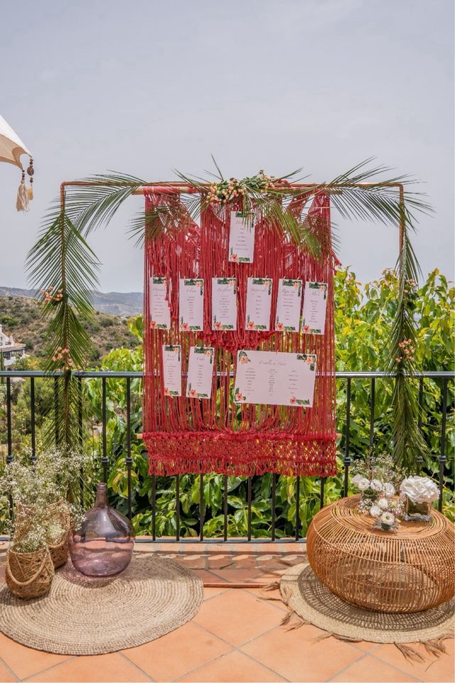 Tapiz Macramé Rojo Algodón Color Burdeos.