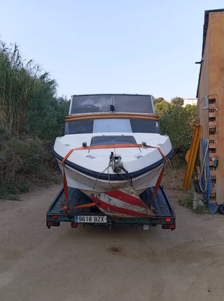 Lancha Rio 5.40 Cabinada