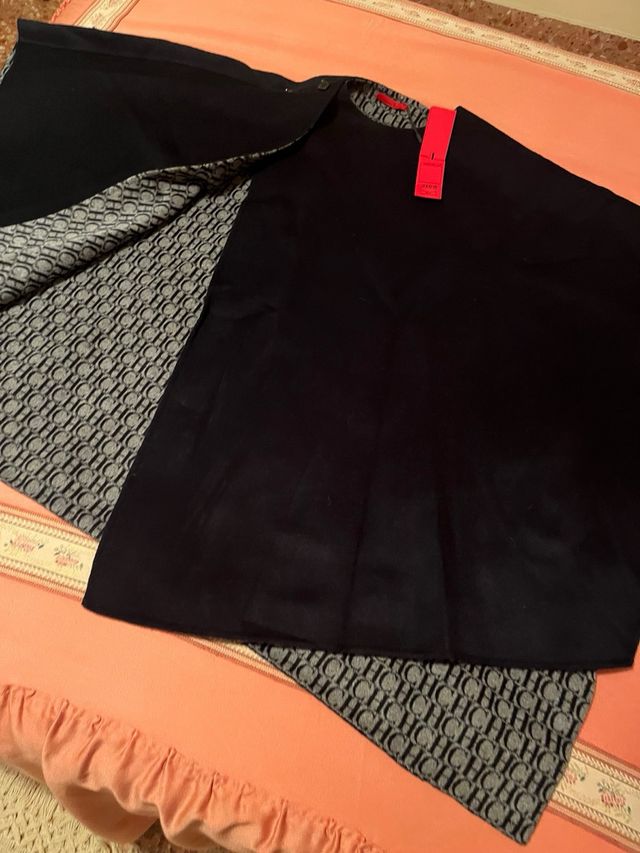 OCCASIONE!!! Cappa in lana Carolina Herrera Taglia Unica
