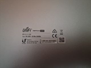 Switch 8 puertos PoE 150W  2 UNIDADES