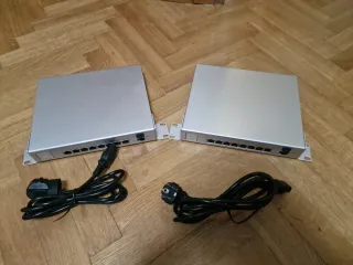 Switch 8 puertos PoE 150W  2 UNIDADES