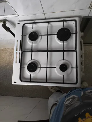 Conjunto Horno+Cocina gas 4 fuegos (butano/gas nat