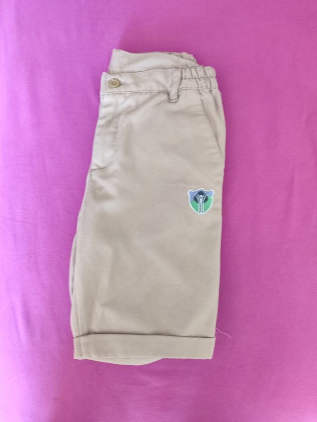 Pantalón corto uniforme Los Pinos Talla 12