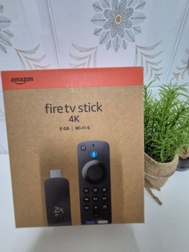 NUEVO. Fire TV Stick 4K Wi-Fi 6