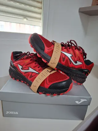 Zapatillas Joma Trek t43 sin estrenar