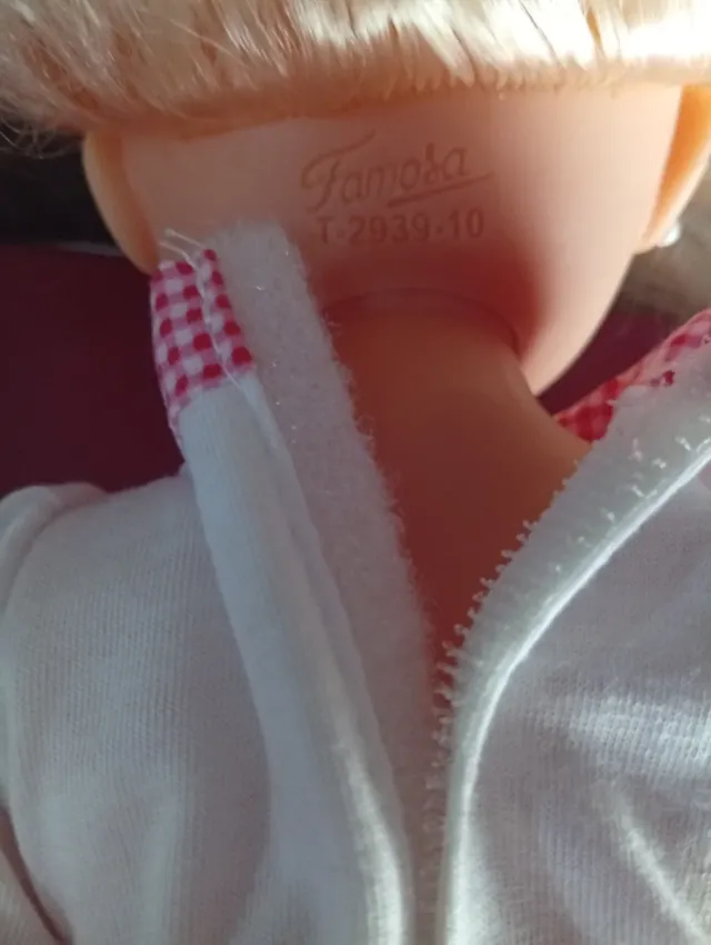 Bambola Nancy Famosa 2010