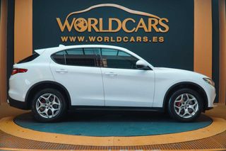 Alfa Romeo Stelvio  2.2 diésel 154kw (210cv) executi 