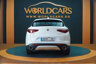 Alfa Romeo Stelvio  2.2 diésel 154kw (210cv) executi 