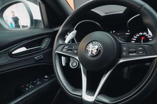Alfa Romeo Stelvio  2.2 diésel 154kw (210cv) executi 