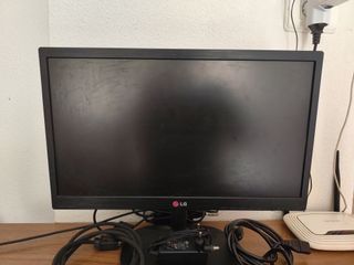 Monitor LG yTeclado hp