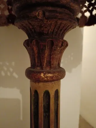 Lámpara de pie de madera y tela