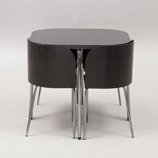 Mesa vintage con 4 sillas