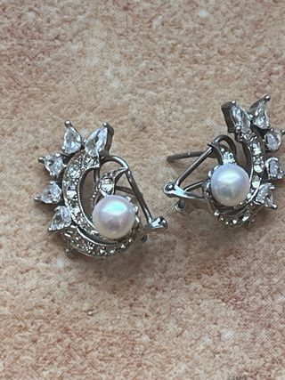Pendientes de plata con perla y circonitas 