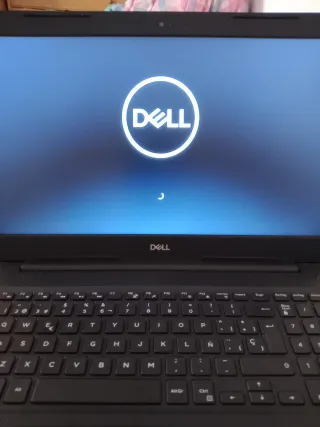 Portátil Dell Vostro i5 8° 16GB de RAM + SSD