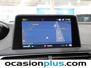 Peugeot 3008 Hybrid 225 Allure e-EAT8 165 kW (225 CV)