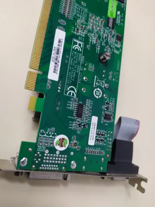Tarjeta Gráfica Nvidia GF 210 512MB DDR3