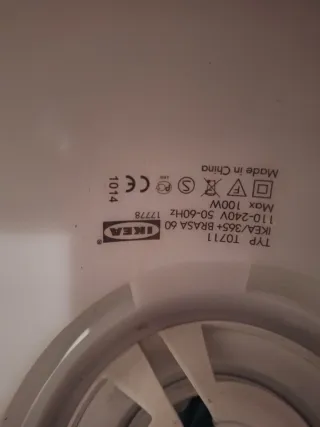 Lámpara de techo blanca