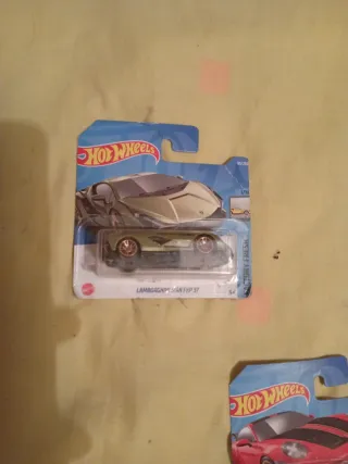 Lotto 4 Auto Porsche Hot Wheels e altro