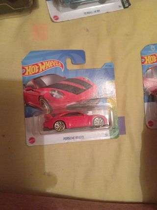 Lotto 4 Auto Porsche Hot Wheels e altro
