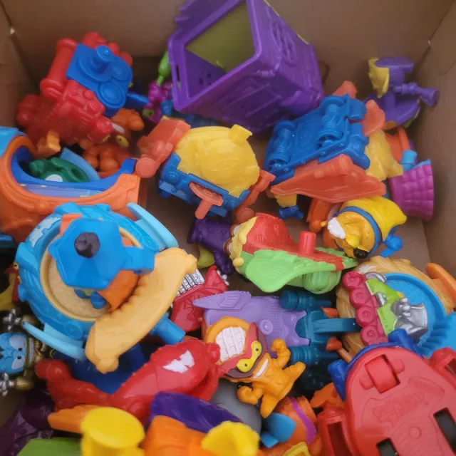 Lote Juguetes Superthings