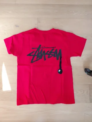 Camiseta Stussy Roja Talla S
