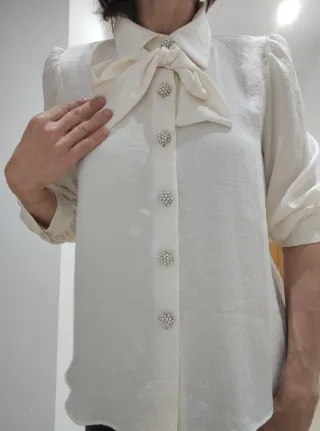 Blusa Zara Vintage Perlas Blanca