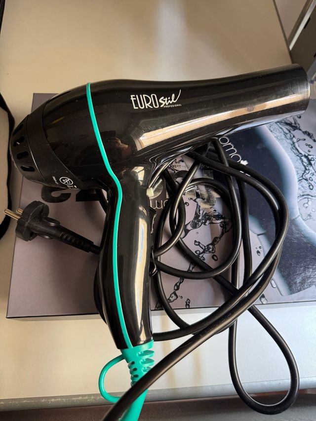 Secador de pelo profesional Eurostil