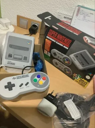 Nintendo Classic Mini SNES Gris