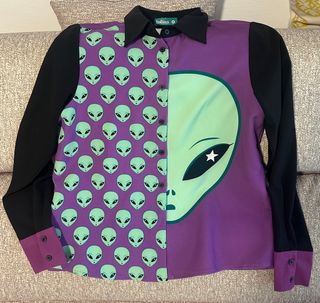 Camisa Lolina M Alien nuevo sin etiqueta.