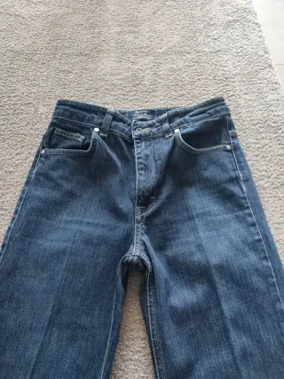 Jeans donna a zampa blu