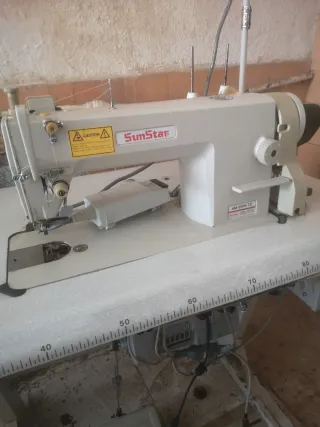 Máquina de coser industrial SunStar