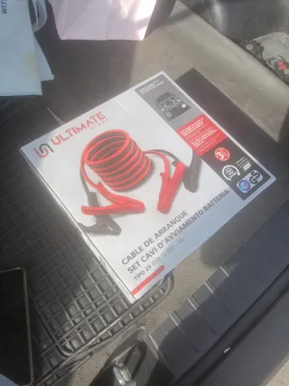 Pinzas de arranque batería coche