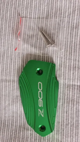 Tapa líquido frenos KAWASAKI Z900