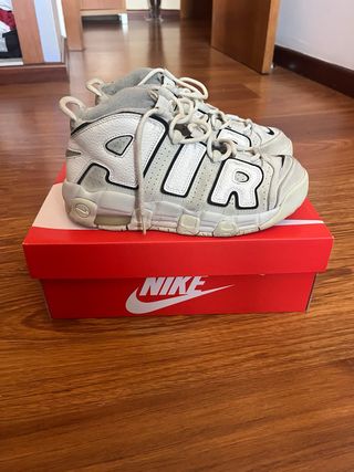 Nike Air Uptempo Gris y Blanco