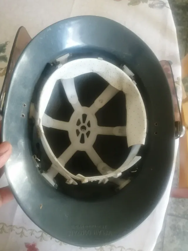 Casco de bombero ruso