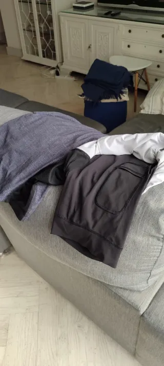 Pantalón corto Lululemon azul/gris