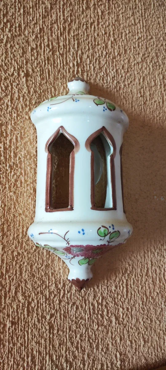 Farolillo de cerámica artesanal