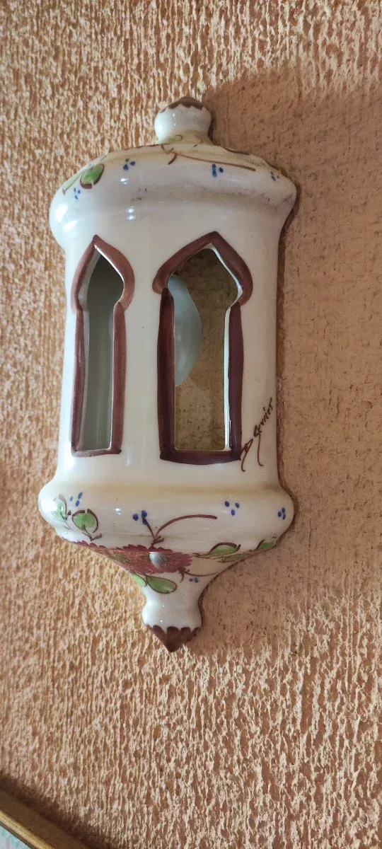 Farolillo de cerámica artesanal