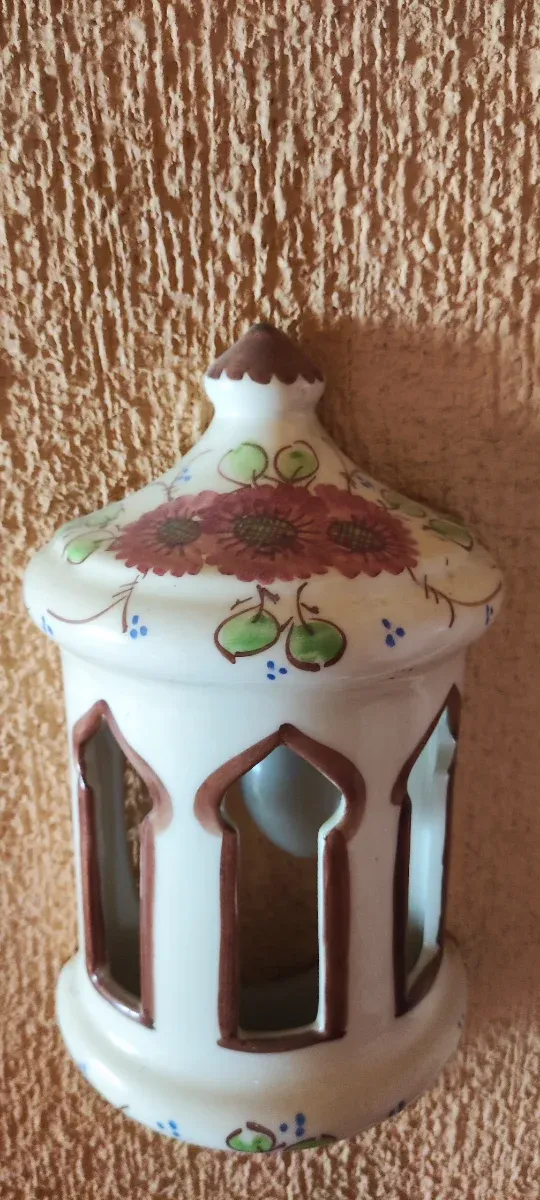 Farolillo de cerámica artesanal