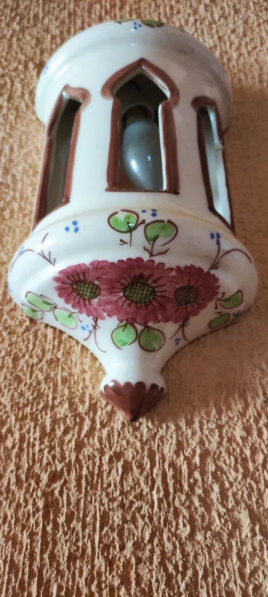 Farolillo de cerámica artesanal