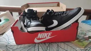 Zapatillas Nike Court Vision Mid Mujer Negras