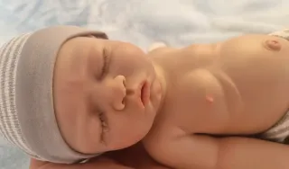 Bebé Reborn Silicona Blanda Platino