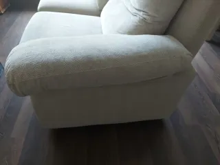 Sofá y 2 butacas