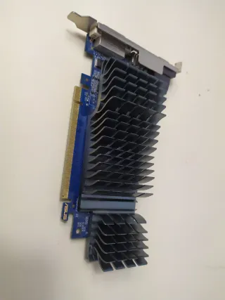 Tarjeta Gráfica Asus GT620 SL 2GB DDR3