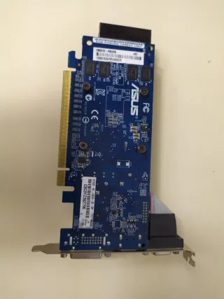 Tarjeta Gráfica Asus GT620 SL 2GB DDR3