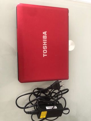 Portátil Toshiba NB510 Negro